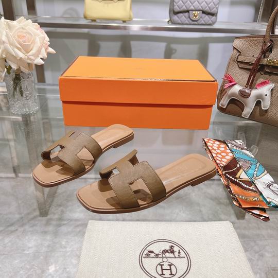 Hermes Slippers Wmns ID:20250529-772